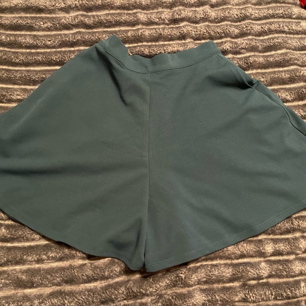 ***reserve*** La Femme Dark Hunter Green Tap Shorts